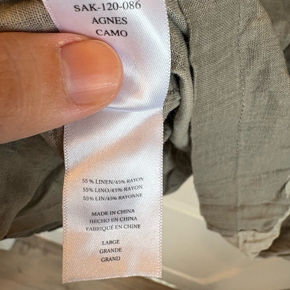 Rails Olive Camouflage Military Inspired Button Down Shirt - Picture 7 of 7